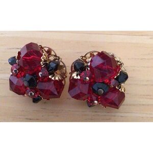 Vintage Hobe Clip On Earrings Signed